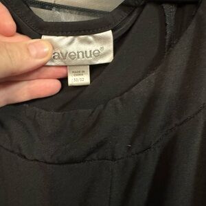 Size 30/32 Flattering Avenue Black Tube Dress